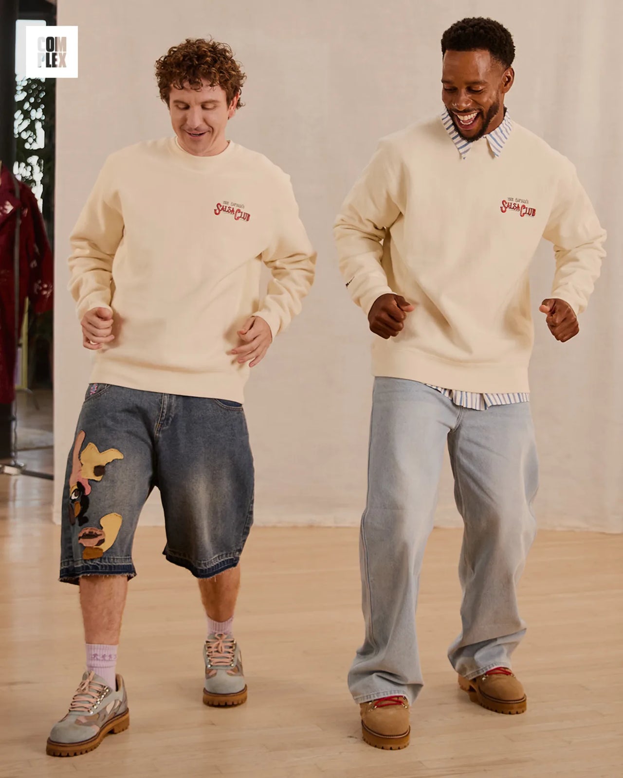 [WHITE] CAPTAIN MORGAN x KIDSUPER CREW NECK SWEATER